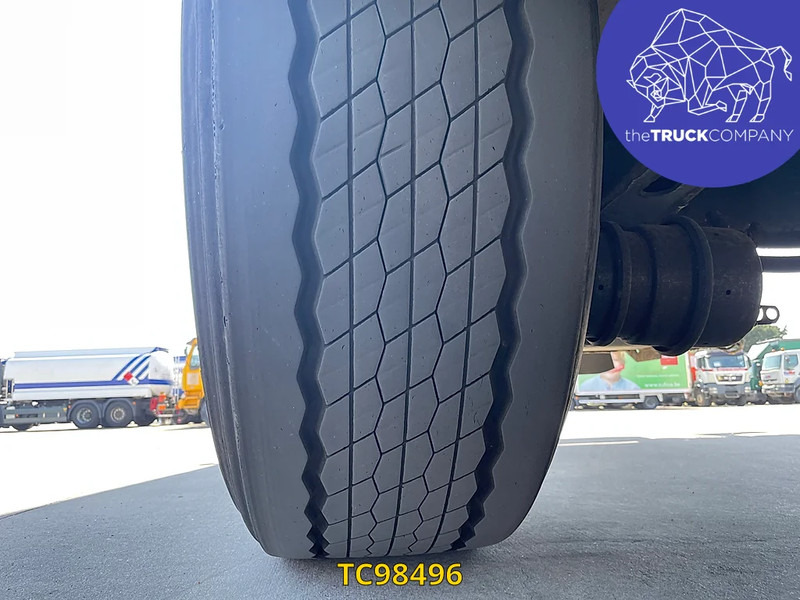 Renders - Closed box semi-trailer: picture 3 Renders - Closed box semi-trailer: picture 3