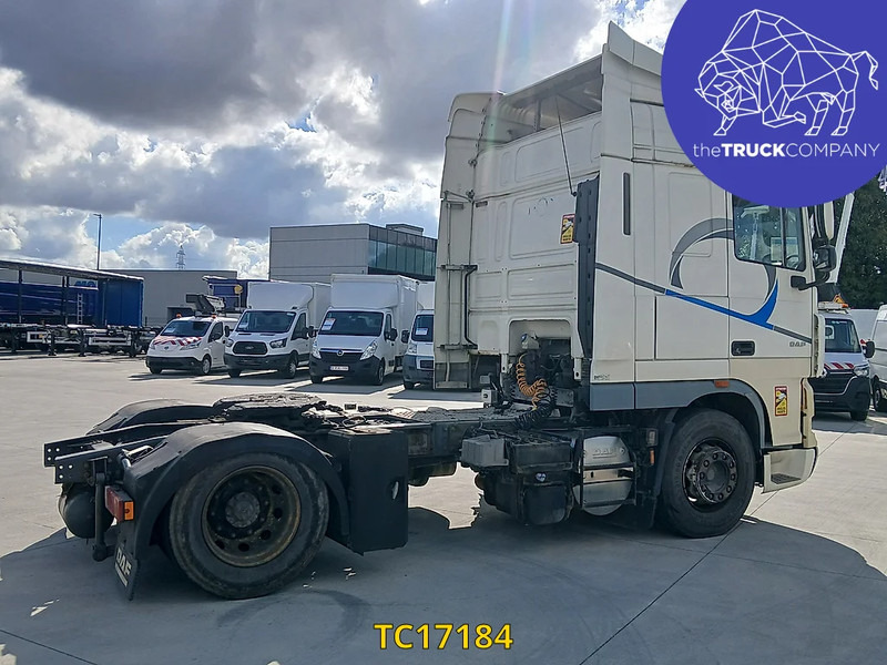 Tractor unit DAF XF 105 410: picture 10