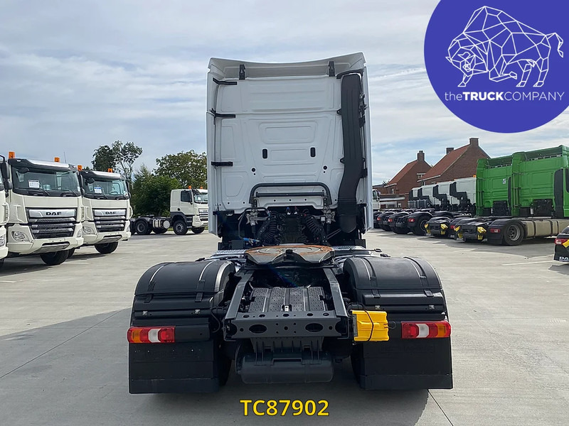 Mercedes-Benz Actros 1845 - Tractor unit: picture 4 Mercedes-Benz Actros 1845 - Tractor unit: picture 4