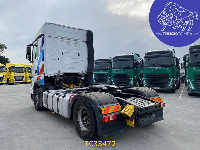 Mercedes-Benz Actros 1945 - Tractor unit: picture 3 Mercedes-Benz Actros 1945 - Tractor unit: picture 3