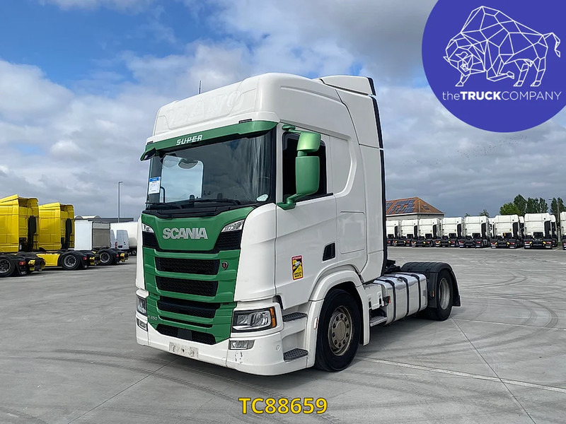 Scania R 450 - Tractor unit: picture 1 Scania R 450 - Tractor unit: picture 1