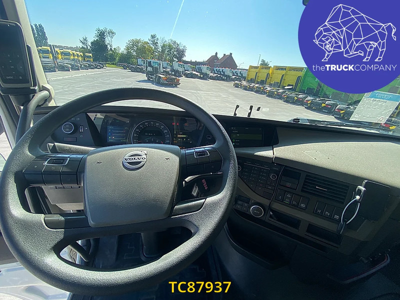 Volvo FH 460 - Tractor unit: picture 5 Volvo FH 460 - Tractor unit: picture 5