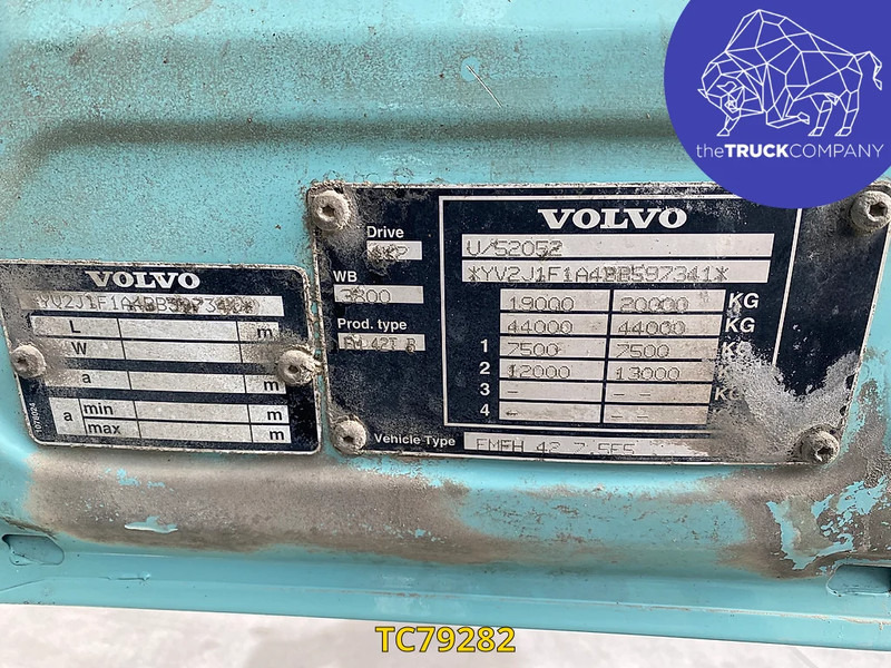 Tractor unit Volvo FMX 410: picture 12