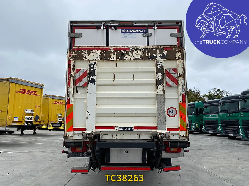 Volvo FM 330 - Refrigerator truck: picture 3 Volvo FM 330 - Refrigerator truck: picture 3