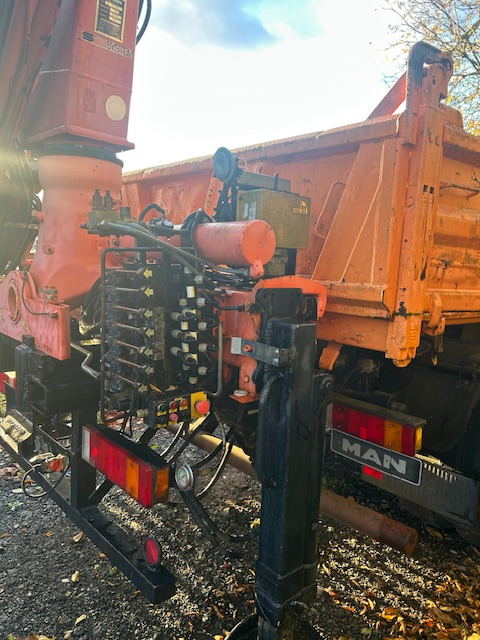 MAN 19 293 4x4 Kran Atlas 85.1 A2 - Tipper: picture 3 MAN 19 293 4x4 Kran Atlas 85.1 A2 - Tipper: picture 3