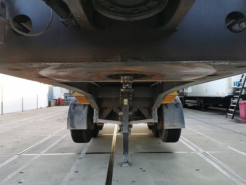 Tipper semi-trailer Carnehl 26M3 THERMOMULDE ISOLATED ALCOA'S: picture 7