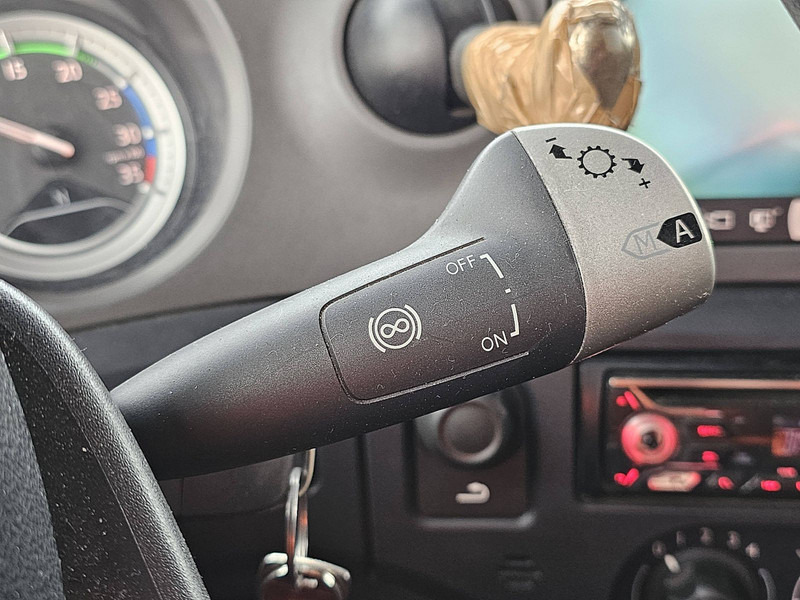 Curtainsider truck DAF CF 290 19T SPACECAB LIFT: picture 12