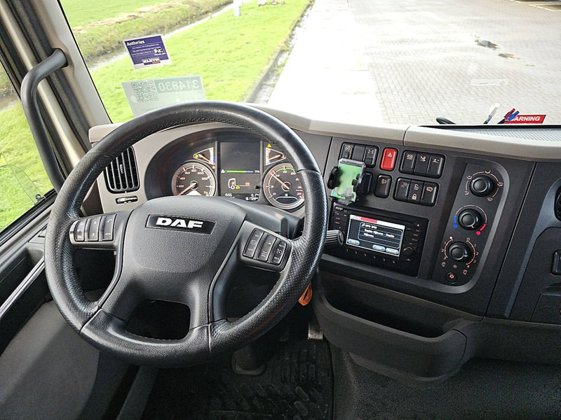 Interior photo 1: Curtainsider truck DAF LF 290 16T AIRCO TAILLIFT