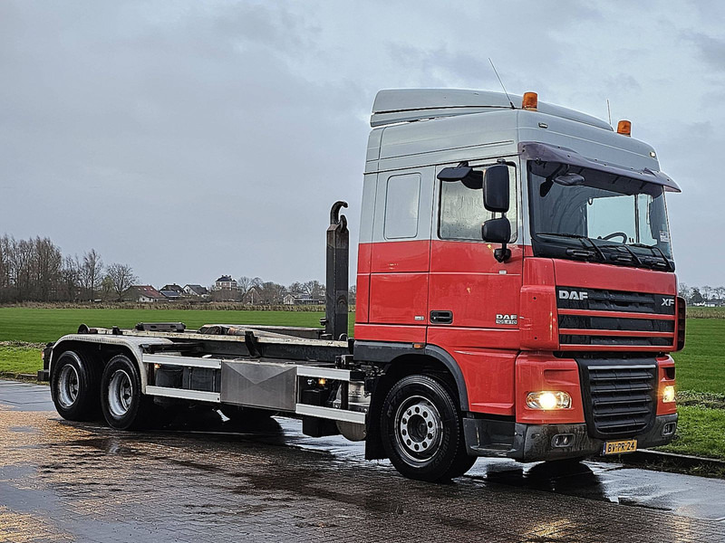 DAF XF 105.410 6X2 FAS NL-TRUCK - Hook lift truck: picture 5 DAF XF 105.410 6X2 FAS NL-TRUCK - Hook lift truck: picture 5