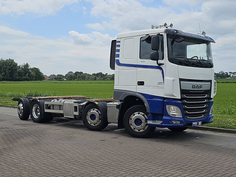 Cab chassis truck DAF XF 460 8X2 MAN. INT. ADR: picture 5