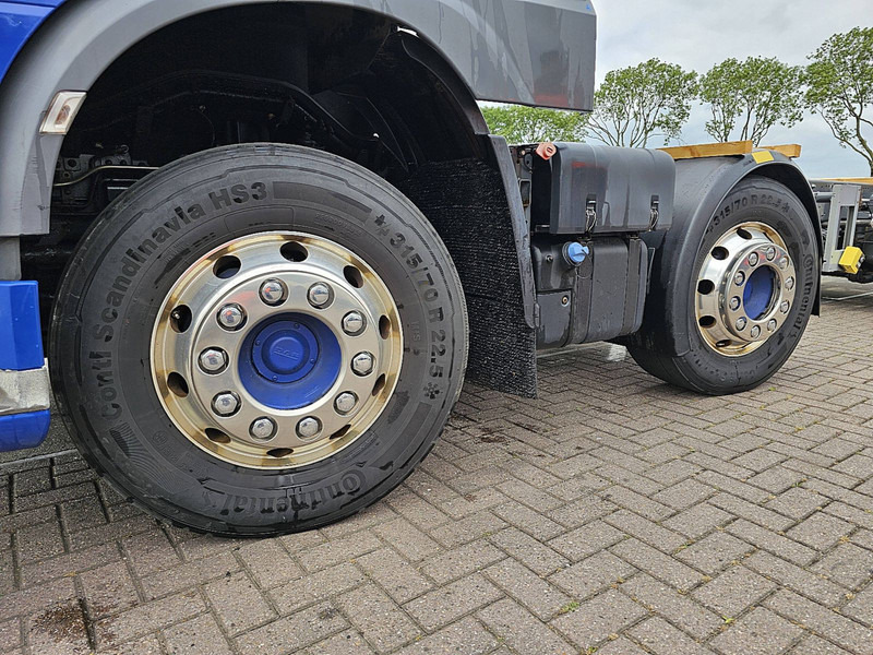 Cab chassis truck DAF XF 460 8X2 MAN. INT. ADR: picture 20