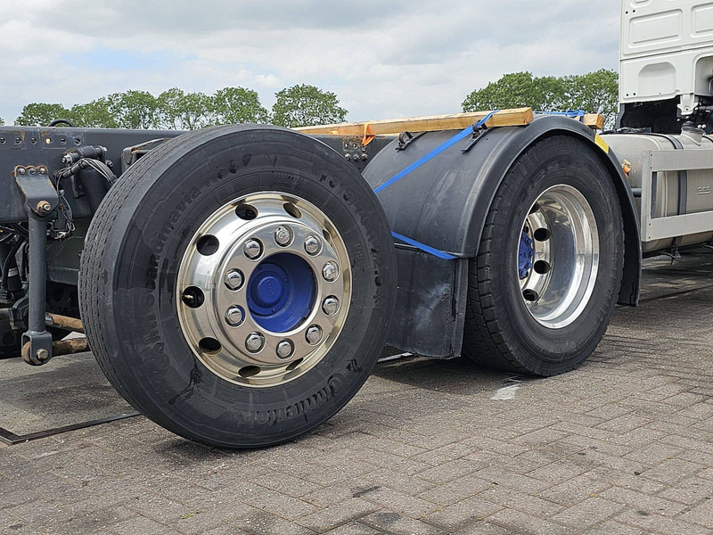Cab chassis truck DAF XF 460 8X2 MAN. INT. ADR: picture 19