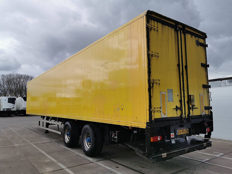 Floor FLO-12-18K1 - Closed box semi-trailer: picture 5 Floor FLO-12-18K1 - Closed box semi-trailer: picture 5
