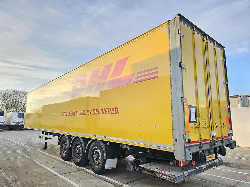 Fruehauf FST4FC HARD WOOD FL TAILLIFT BPW LIFTAXL - Closed box semi-trailer: picture 5 Fruehauf FST4FC HARD WOOD FL TAILLIFT BPW LIFTAXL - Closed box semi-trailer: picture 5