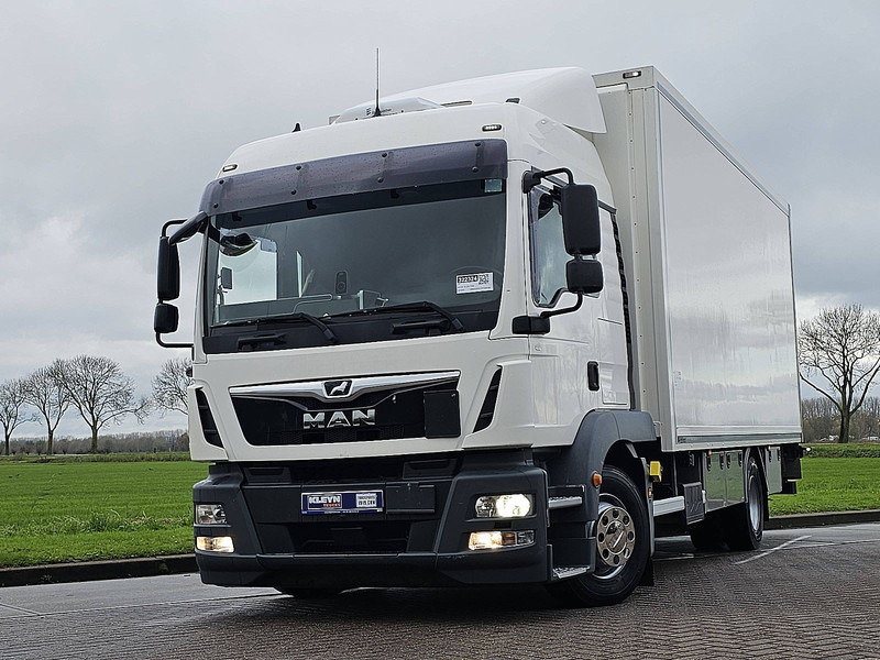 MAN 12.250 TGM LX HEATER 2T LIFT - Box truck: picture 1 MAN 12.250 TGM LX HEATER 2T LIFT - Box truck: picture 1