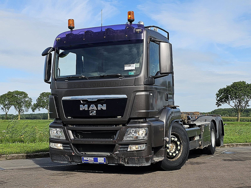 MAN 26.400 TGS 6X2 LL STEERAXLE - Cab chassis truck: picture 1 MAN 26.400 TGS 6X2 LL STEERAXLE - Cab chassis truck: picture 1