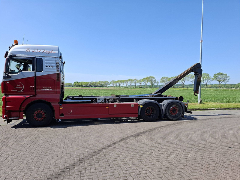 Hook lift truck MAN 26.500 TGX 6X2 VDL 25 TON: picture 20
