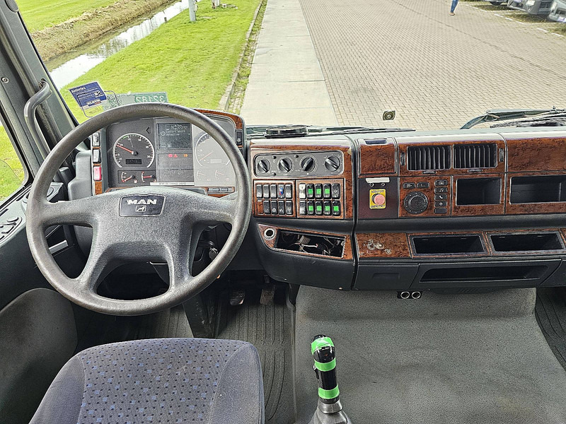 Tipper MAN 26.530 TGA: picture 8