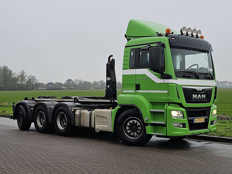 MAN 35.440 TGS - Hook lift truck: picture 5 MAN 35.440 TGS - Hook lift truck: picture 5