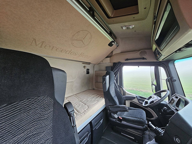 Mercedes-Benz ACTROS 2540 on lease Mercedes-Benz ACTROS 2540: picture 14