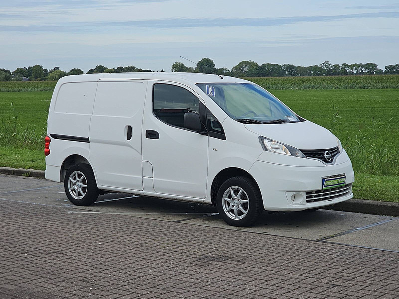 Nissan nv 200 Airco 2x Zijdeur NAP - Small van: picture 5 Nissan nv 200 Airco 2x Zijdeur NAP - Small van: picture 5