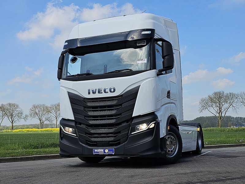 Iveco S-WAY AS440S48 - Tractor unit: picture 1 Iveco S-WAY AS440S48 - Tractor unit: picture 1