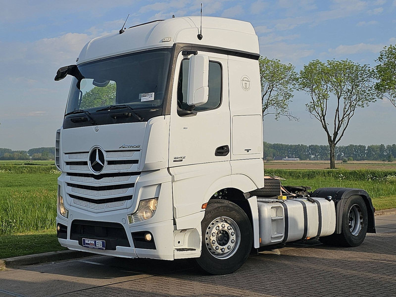 Mercedes-Benz ACTROS 1842 LS STEAMSPACE 2X TANK - Tractor unit: picture 2 Mercedes-Benz ACTROS 1842 LS STEAMSPACE 2X TANK - Tractor unit: picture 2