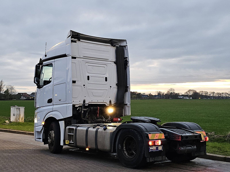 Tractor unit Mercedes-Benz ACTROS 1845 LS: picture 6