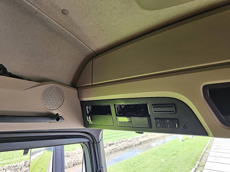 Tractor unit Mercedes-Benz ACTROS 1851: picture 10