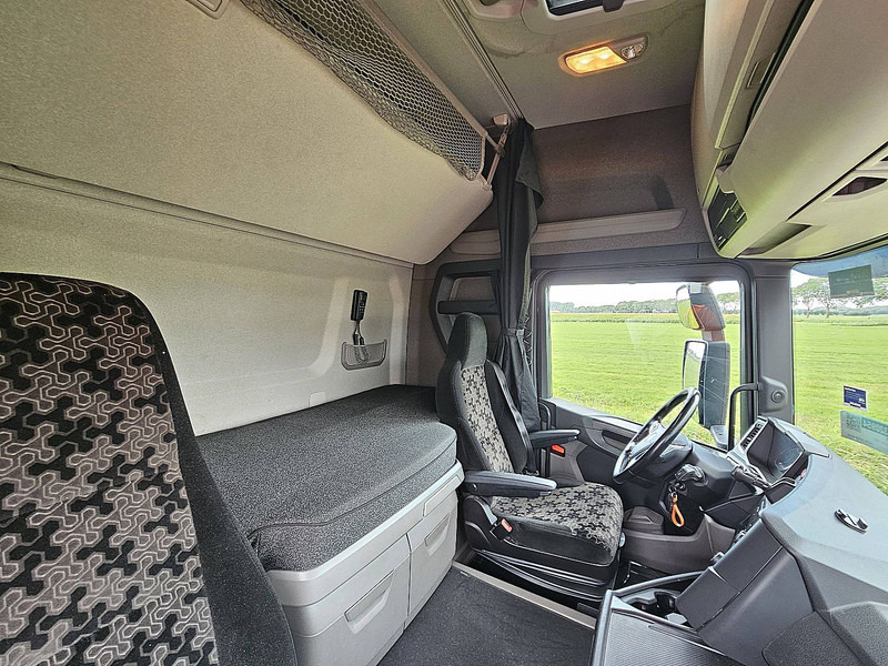 Tractor unit Scania R450 6X2/2 LED RETARDER: picture 15