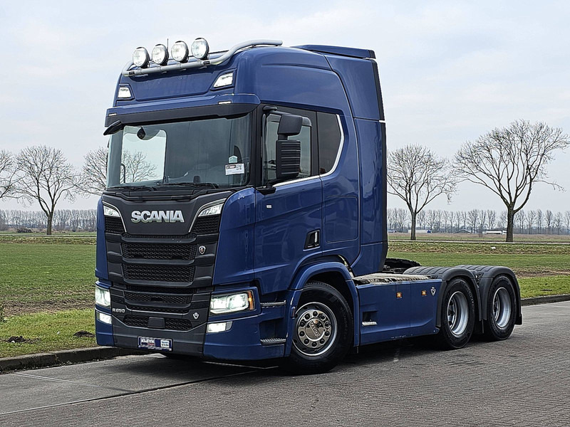 Scania R650 6X4 RETARDER LED - Tractor unit: picture 2 Scania R650 6X4 RETARDER LED - Tractor unit: picture 2