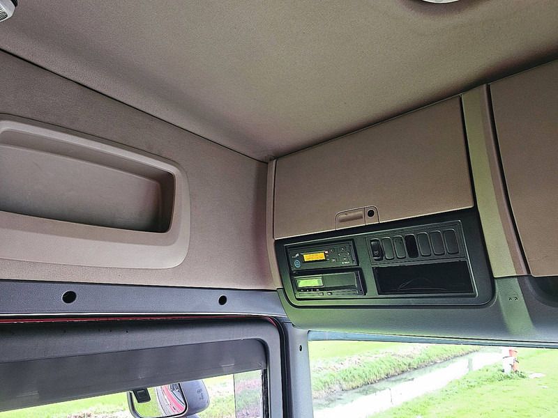 Tractor unit Scania R730: picture 10