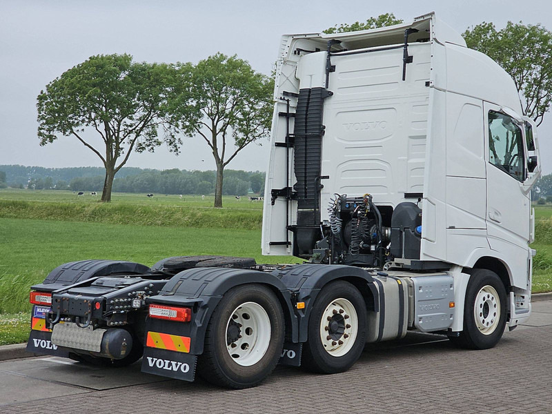 Volvo FH 460 6X2 XENON I-SAVE - Tractor unit: picture 3 Volvo FH 460 6X2 XENON I-SAVE - Tractor unit: picture 3