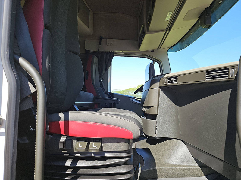 Tractor unit Volvo FH 500 2X TANK I-PARK-COOL: picture 7