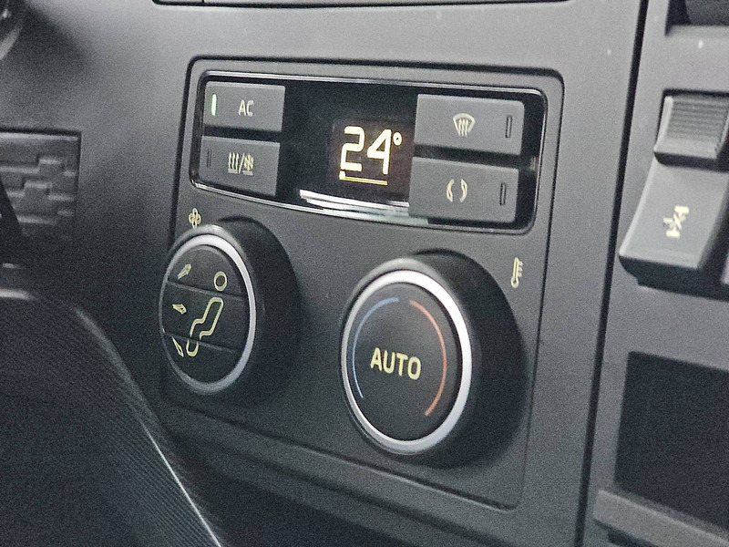 Tractor unit Volvo FH 500: picture 10