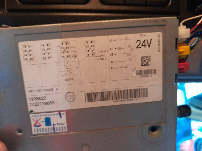 Truck DAF LF 180: picture 16