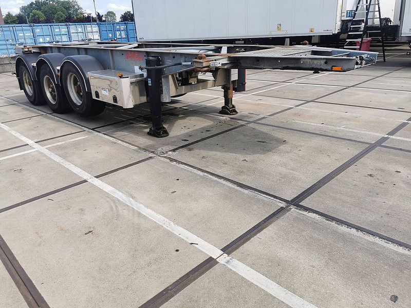 Van Hool 3B2013 - Container transporter/ Swap body semi-trailer: picture 3 Van Hool 3B2013 - Container transporter/ Swap body semi-trailer: picture 3