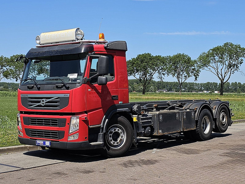 Volvo FM 11.330 6X2 MANUAL - Cab chassis truck: picture 2 Volvo FM 11.330 6X2 MANUAL - Cab chassis truck: picture 2