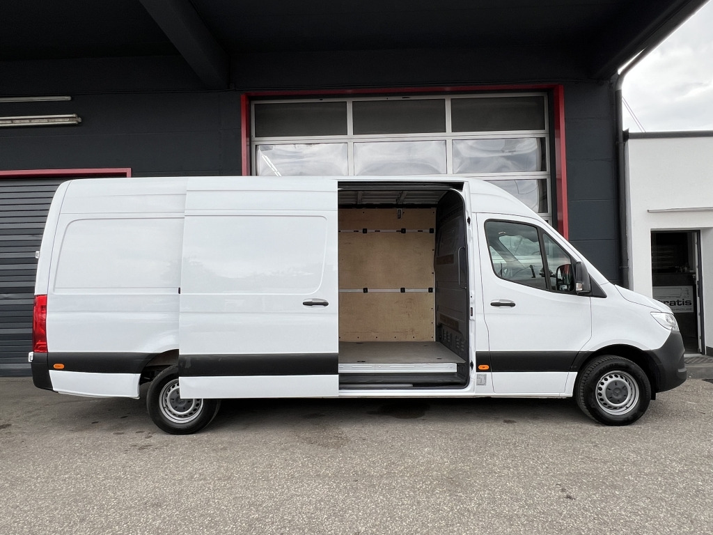 Mercedes-Benz Sprinter 317 CDI Euro6d MAXI Kamera AHK Org84`km - Panel van: picture 3 Mercedes-Benz Sprinter 317 CDI Euro6d MAXI Kamera AHK Org84`km - Panel van: picture 3