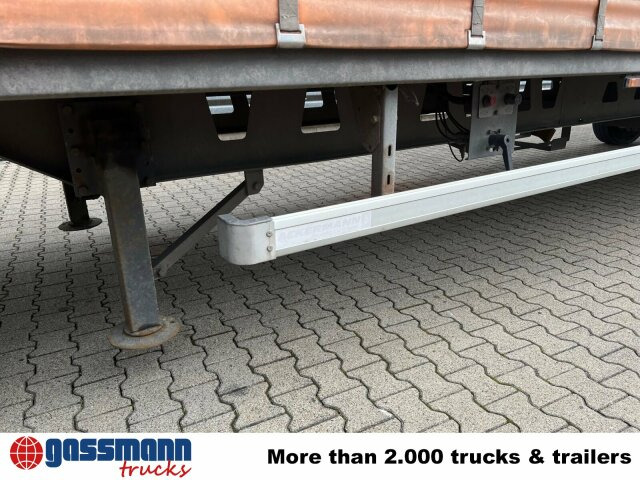 Ackermann PS-F 5.3/13.5 EZG SPS, Edscha-Verdeck, Lenkachse - Dropside/ Flatbed semi-trailer: picture 2 Ackermann PS-F 5.3/13.5 EZG SPS, Edscha-Verdeck, Lenkachse - Dropside/ Flatbed semi-trailer: picture 2