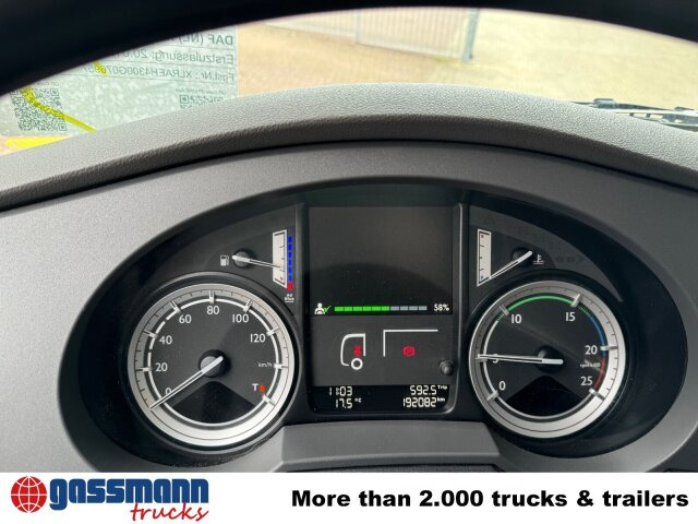 DAF XF 410 FA 4x2, Fahrschule, 2x AHK, 6 Sitze - Dropside/ Flatbed truck: picture 4 DAF XF 410 FA 4x2, Fahrschule, 2x AHK, 6 Sitze - Dropside/ Flatbed truck: picture 4