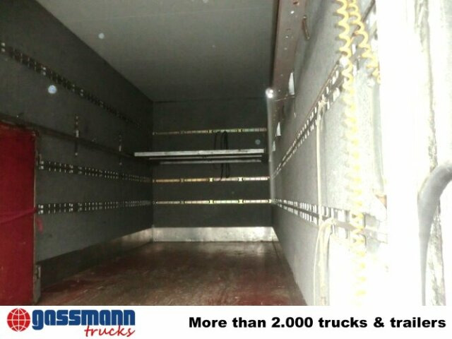 Iveco Euro Tech 190E40, Möbelkoffer, 49 cbm - Box truck: picture 3 Iveco Euro Tech 190E40, Möbelkoffer, 49 cbm - Box truck: picture 3