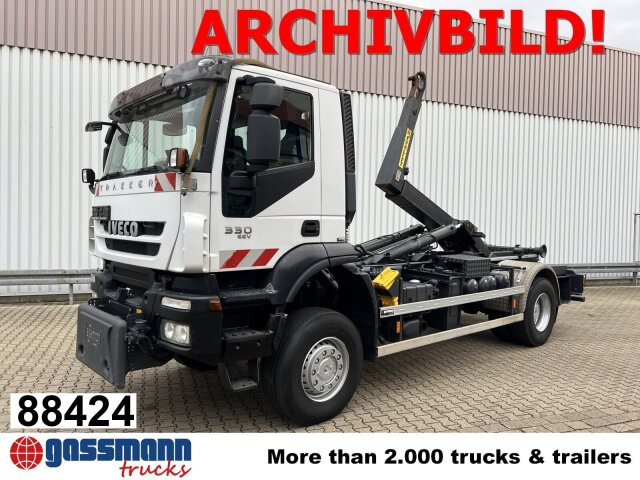 Iveco Trakker AD190T33WP 4x4, Winterdienstausstattung - Hook lift truck: picture 1 Iveco Trakker AD190T33WP 4x4, Winterdienstausstattung - Hook lift truck: picture 1