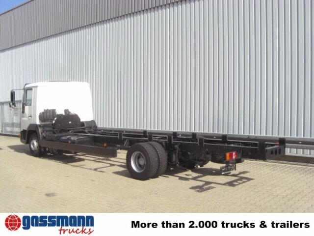 MAN LE 12.220 BL 4x2, Ersatzteilträger! - Cab chassis truck: picture 2 MAN LE 12.220 BL 4x2, Ersatzteilträger! - Cab chassis truck: picture 2