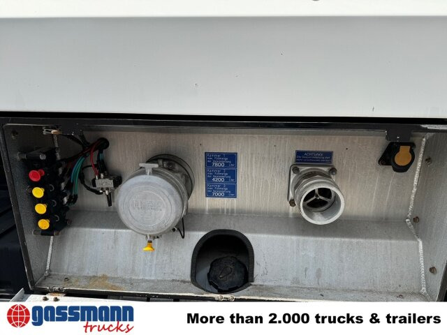 MAN TGA 26.390 6X2-4 BL, Lenk-/Liftachse, Willig - Tank truck: picture 3 MAN TGA 26.390 6X2-4 BL, Lenk-/Liftachse, Willig - Tank truck: picture 3