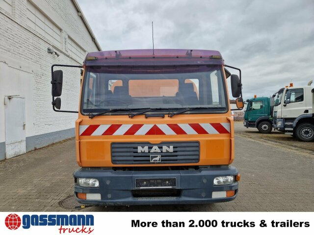 Road sweeper MAN TGL 12.180 , Bucher Kehrmaschine CF 50: picture 10 Road sweeper MAN TGL 12.180 , Bucher Kehrmaschine CF 50: picture 10