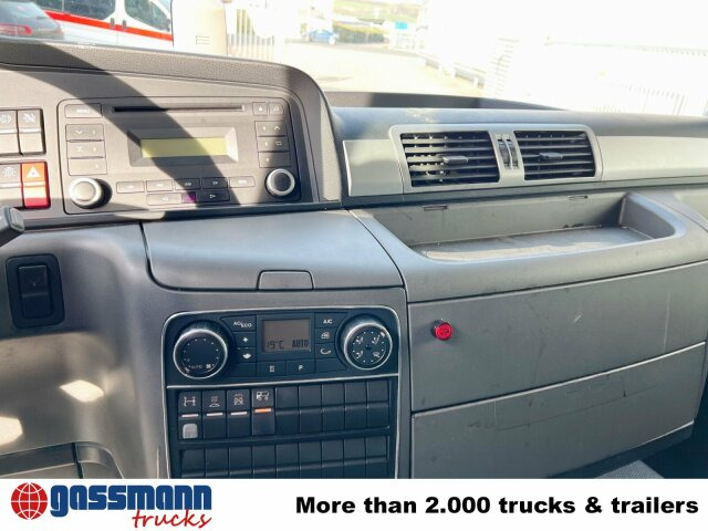 MAN TGL 12.220 4X2 BL mit Dhollandia LBW - Box truck: picture 5 MAN TGL 12.220 4X2 BL mit Dhollandia LBW - Box truck: picture 5