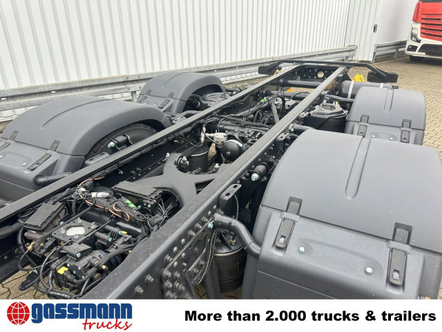 MAN TGS 26.440 6x2-4 LL CH, Lenk-/Liftachse, Navi, - Cab chassis truck: picture 4 MAN TGS 26.440 6x2-4 LL CH, Lenk-/Liftachse, Navi, - Cab chassis truck: picture 4