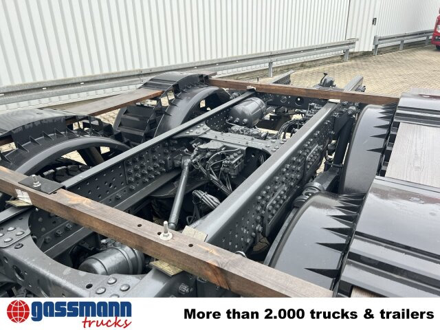 Mercedes-Benz Arocs 3340/46 A 6x6, Grounder - Cab chassis truck: picture 3 Mercedes-Benz Arocs 3340/46 A 6x6, Grounder - Cab chassis truck: picture 3