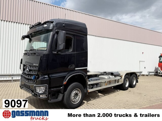 Mercedes-Benz Arocs 3351 6x4, Grounder, Retarder, Multimedia - Cab chassis truck: picture 1 Mercedes-Benz Arocs 3351 6x4, Grounder, Retarder, Multimedia - Cab chassis truck: picture 1